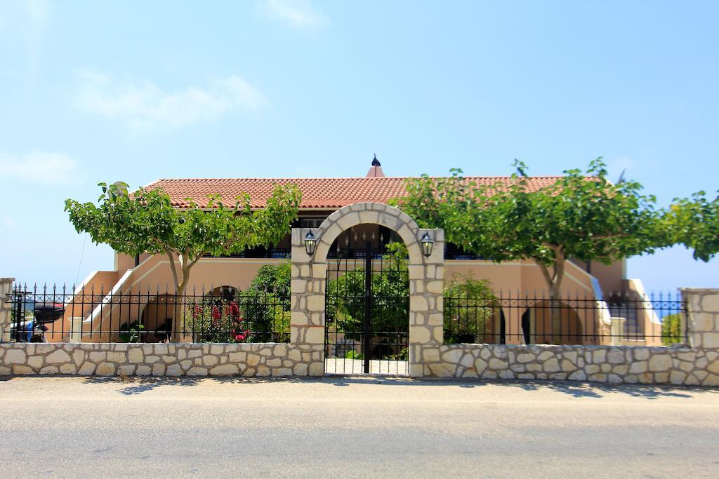 Iliobasilema Studios & Apartments 피스카던 외부 사진